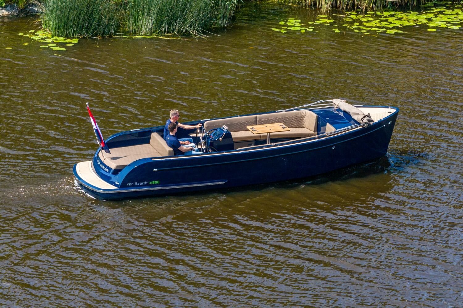 van Baerdt B-E800  